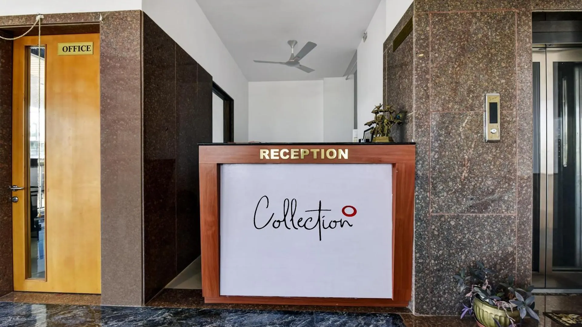 Hotel O Heritage Inn Удайпур 5*,