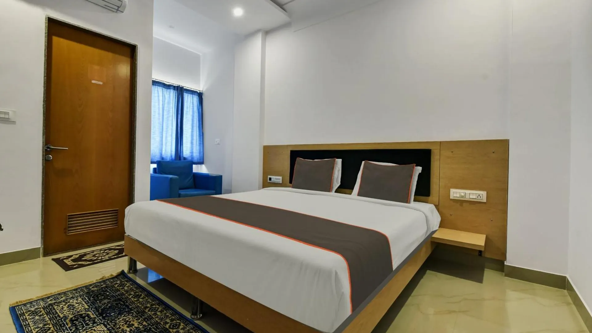 Hotel O Heritage Inn Ουνταϊπούρ